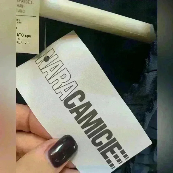 Nara Camicie Navy Ruffle Blouse size 4 NWT - Picture 8 of 15